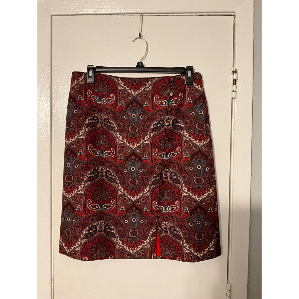 Talbots Red Paisley A-Line Skirt Faux Button Detail Size 12 Knee Length Boho